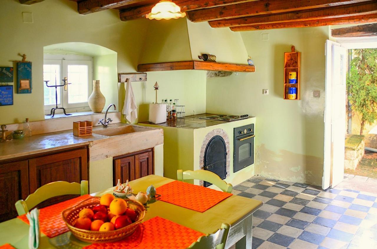 Villa Spetses Экстерьер фото