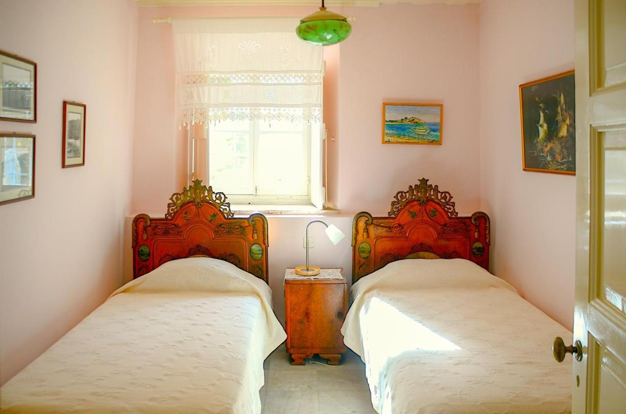 Villa Spetses Экстерьер фото